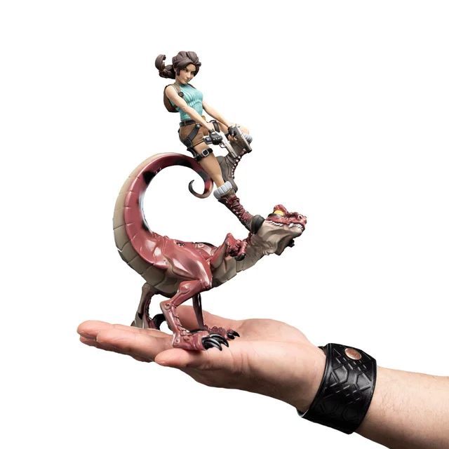 Weta Workshop Tomb Raider Mini Epics Vinyl Figure Lara Croft & Raptor 24cm